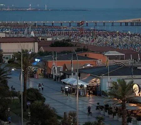 Dei Tigli Hotel Lido di Camaiore